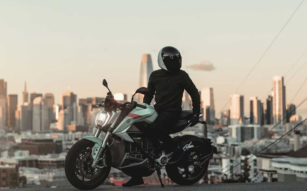 Şehir İçinde Motosiklet Kullanımı