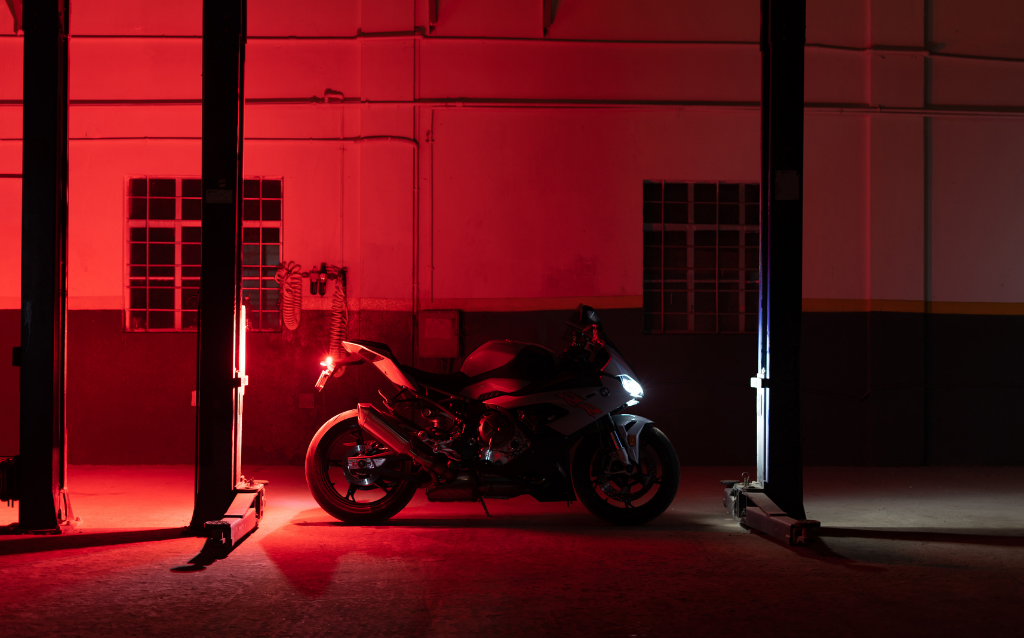 Motosiklet Far ve Aydınlatma Modifikasyonları