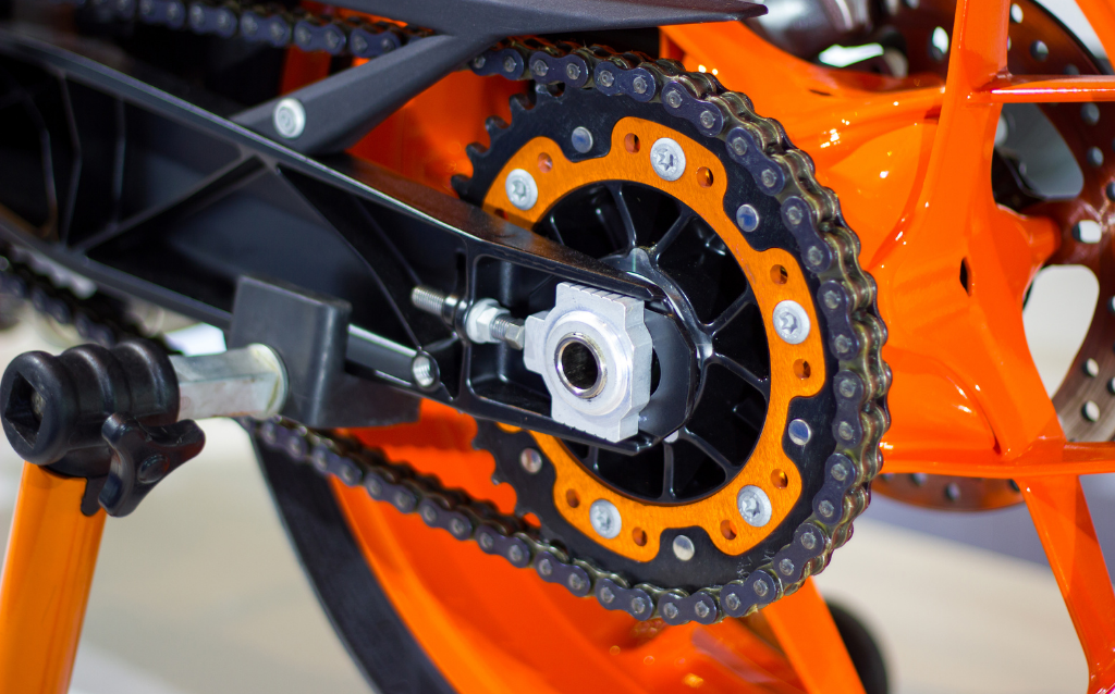 Motosiklet Zinciri Ne Zaman Değişmeli? | MotoClup