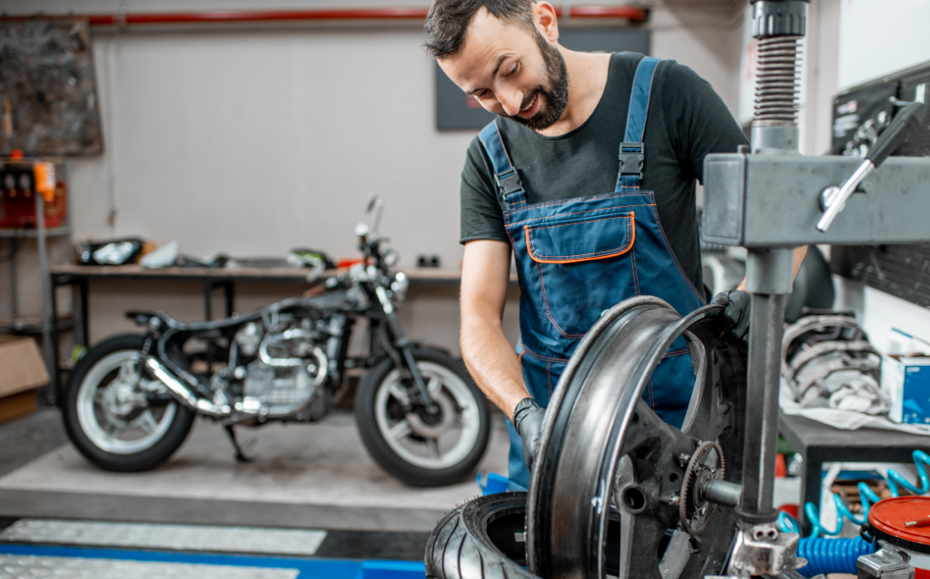 Mevsime Göre Motosiklet Lastiği Kullanımı